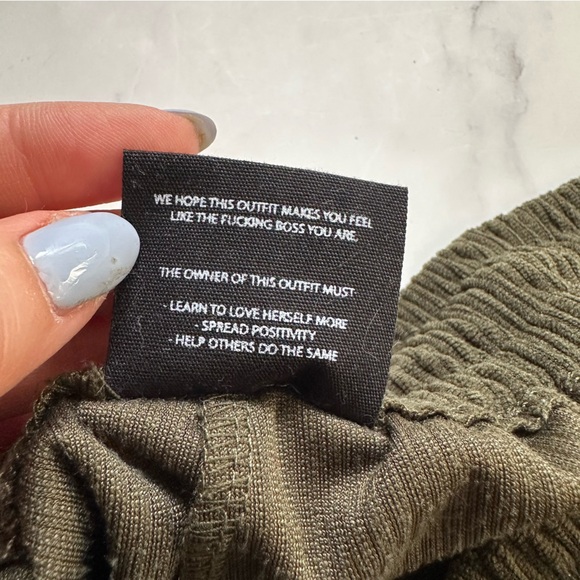 Girl Crush Gang US M Olive Corduroy Joggers - Picture 8 of 16